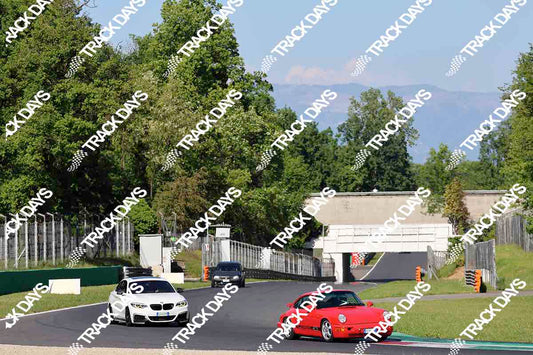 TD 250426 T10 - 039