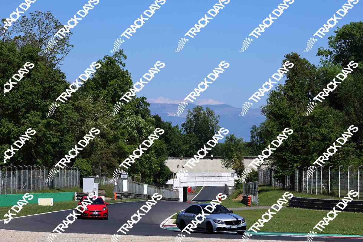 TD 250426 T06 - 056