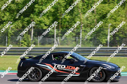 TD 250426 T07 - 013