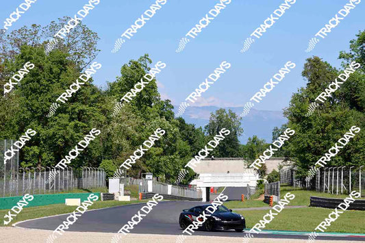 TD 250426 T07 - 064