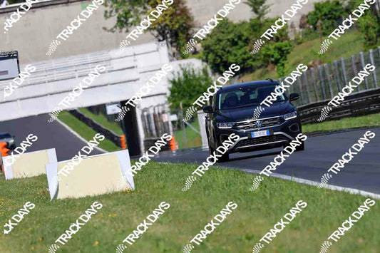 TD 250426 T08 - 125