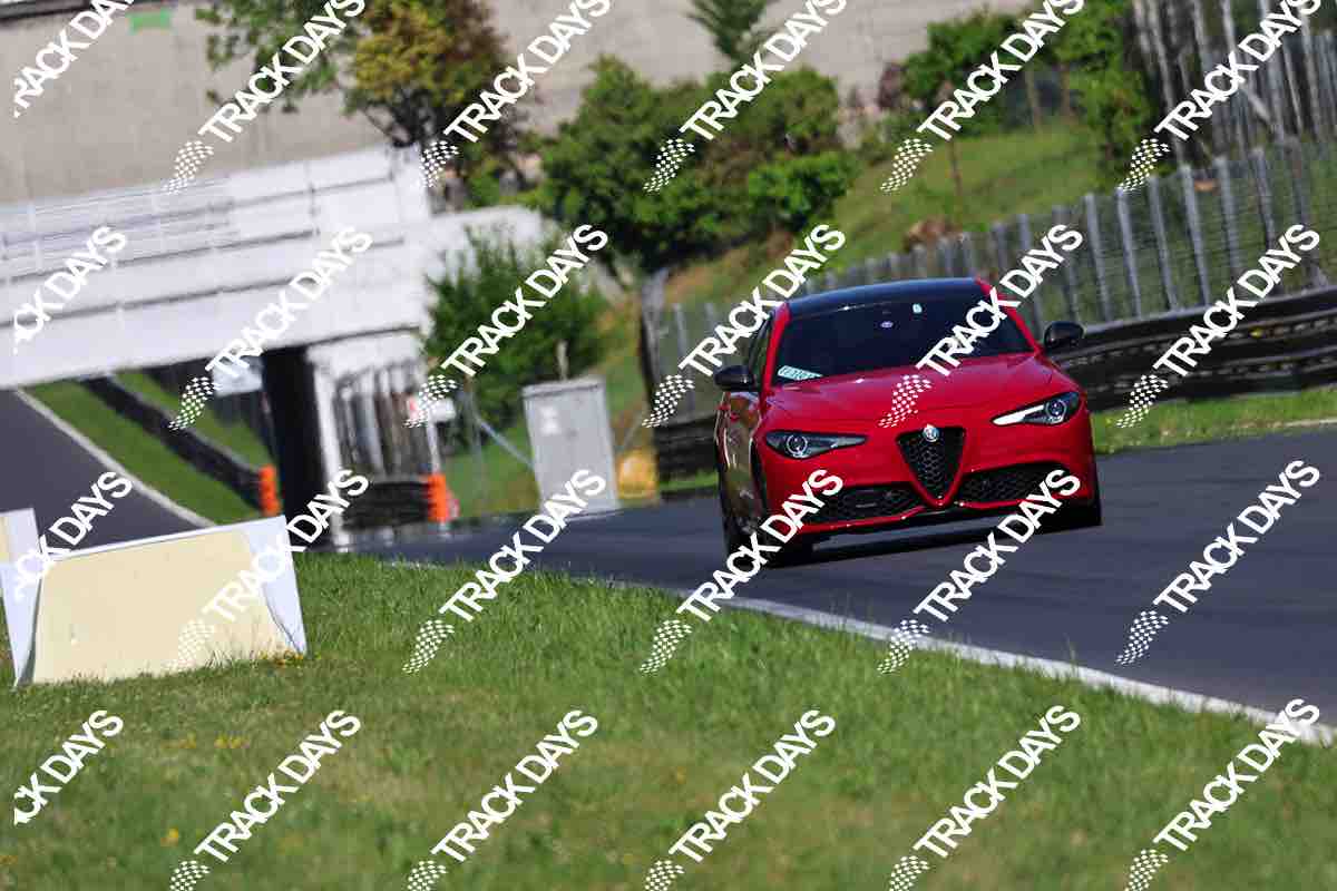 TD 250426 T08 - 130