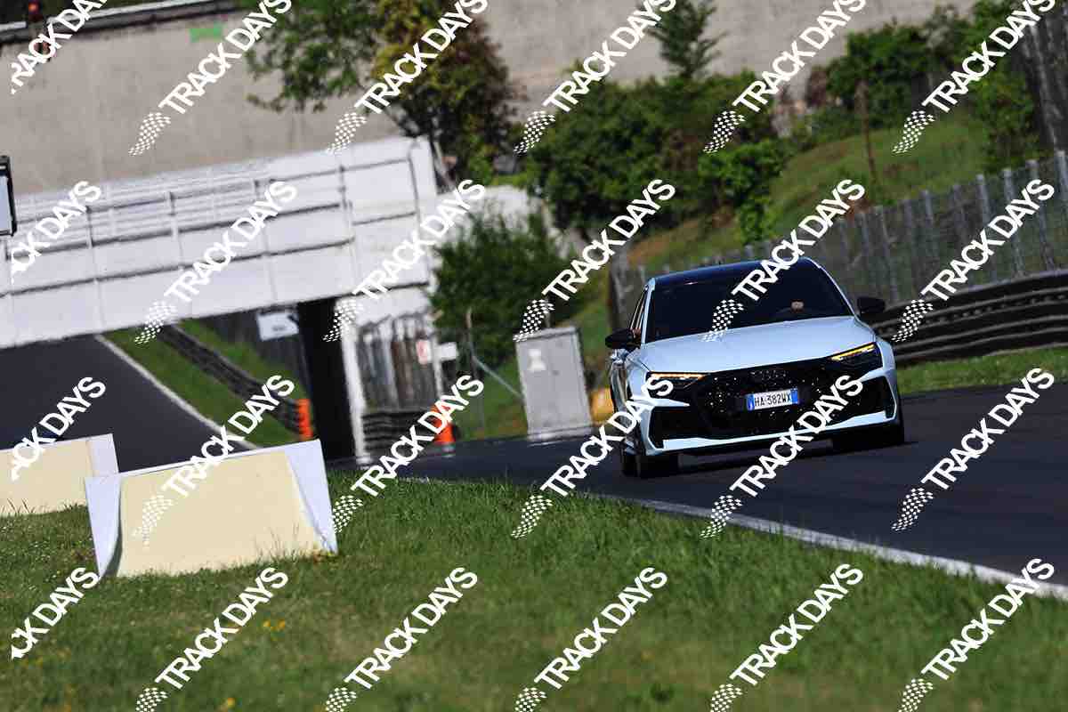 TD 250426 T09 - 117