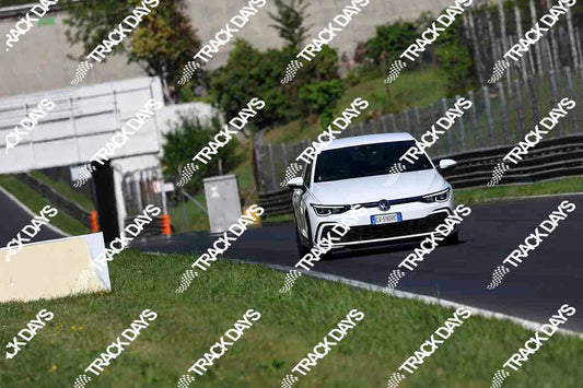 TD 250426 T09 - 122