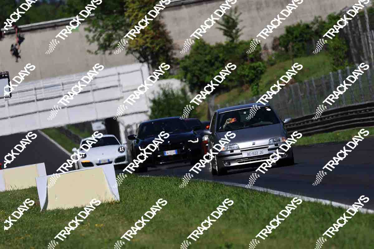 TD 250426 T09 - 128