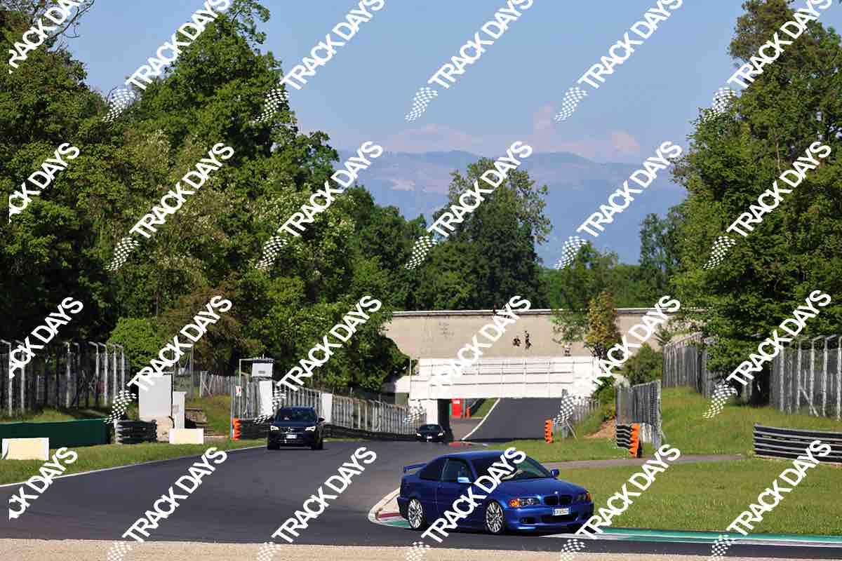 TD 250426 T09 - 094