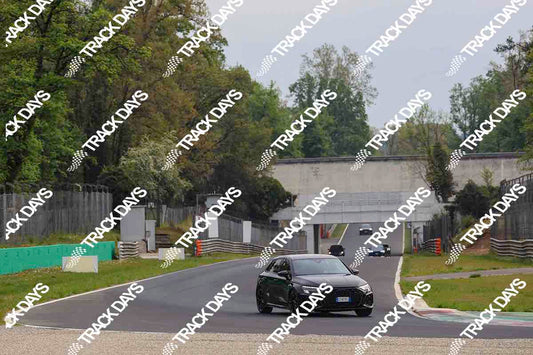 TD 120426 T01 - 007