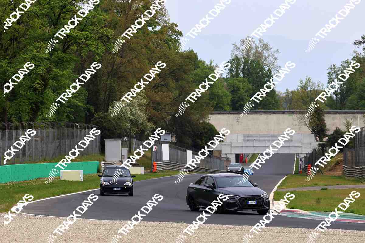 TD 120426 T05 - 091