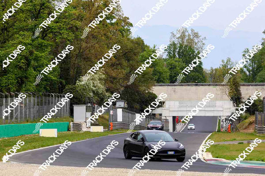 TD 120426 T08 - 009