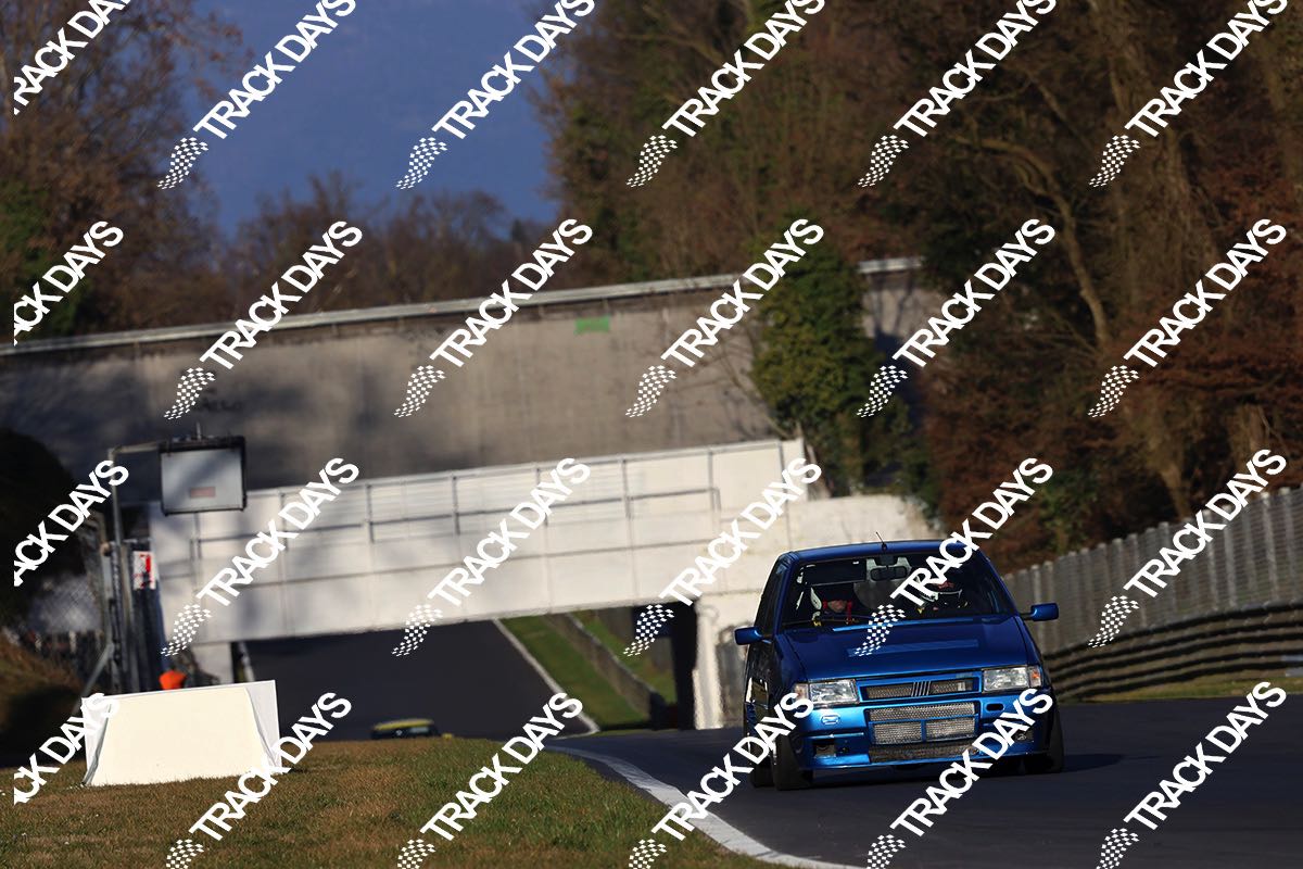 TD 150226 T10 - 054