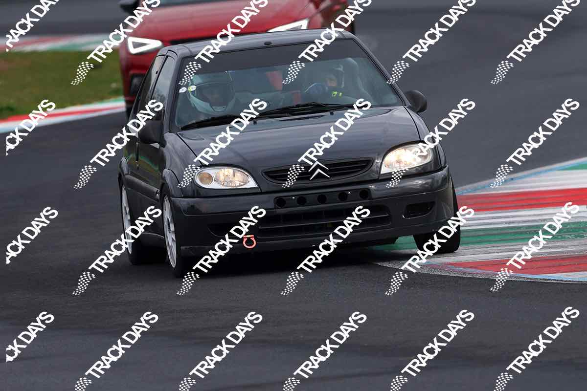 TD 150326 T4 - 015
