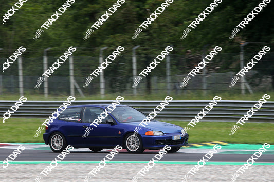 TD 210523 T06 - 019