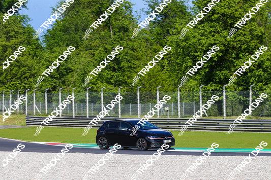 TD 250425 T10 - 029