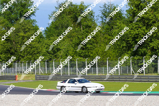 TD 250425 T10 - 036