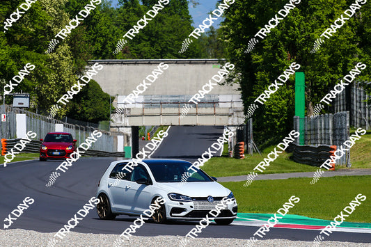 TD 250425 T07 - 001