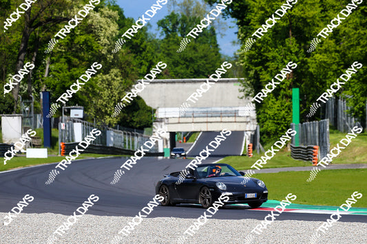 TD 250425 T09 - 001