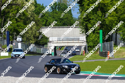 TD 250425 T09 - 003