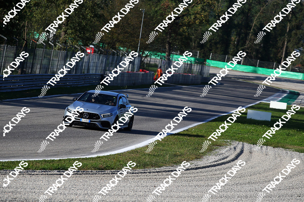 TD 281023 T10 - 119