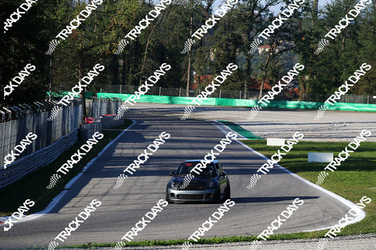 TD 281023 T10 - 172