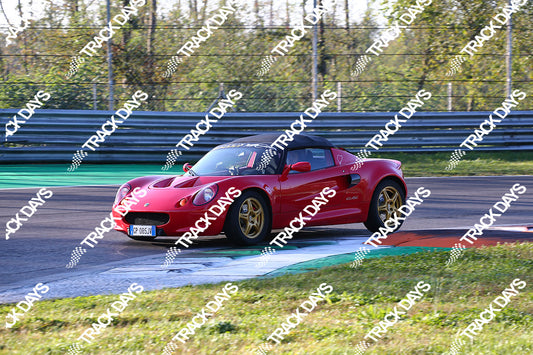 TD 281023 T01 - 090