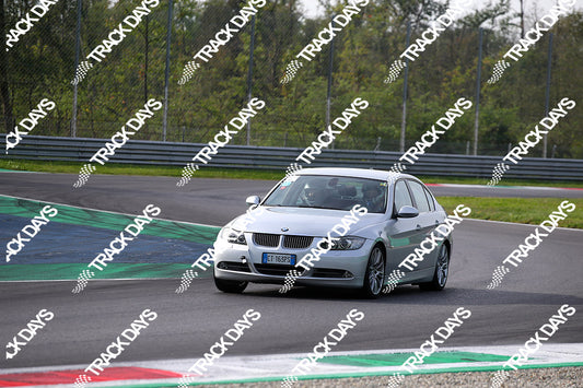 TD 281023 T05 - 070