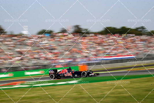 F1 2016 Daniil Kvyat - Toro Rosso - 20160046