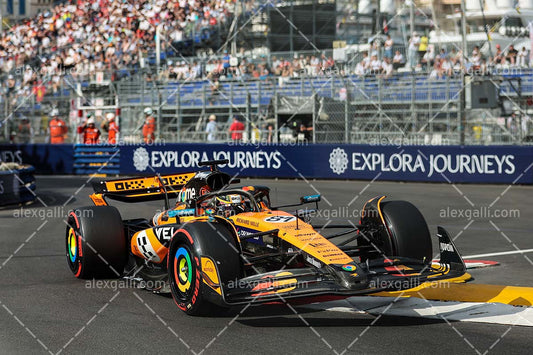 F1 2025 Oscar Piastri - McLaren - 202500823