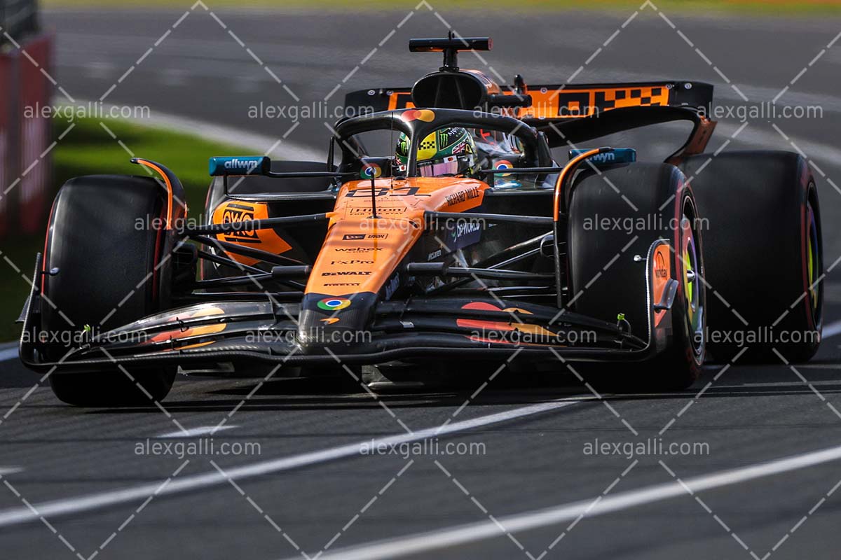F1 2025 Oscar Piastri - McLaren - 202500333