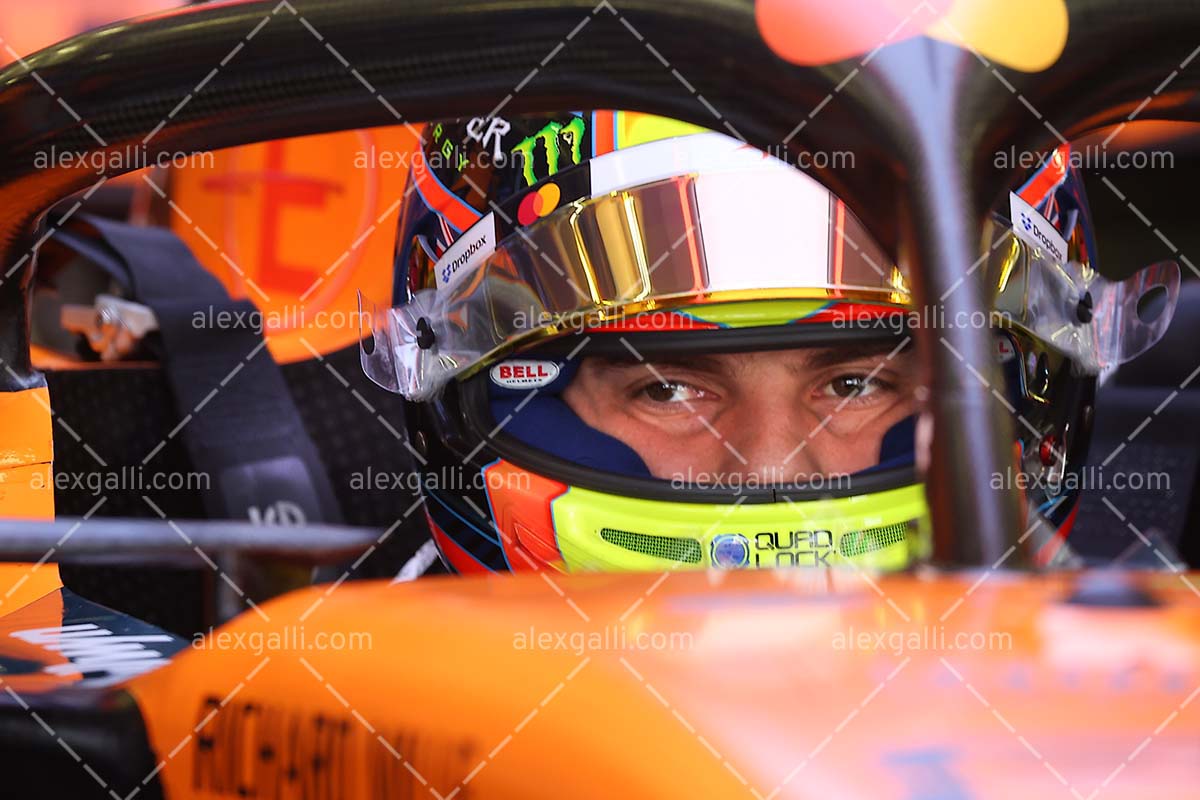 F1 2026 Oscar Piastri - McLaren - 202600110