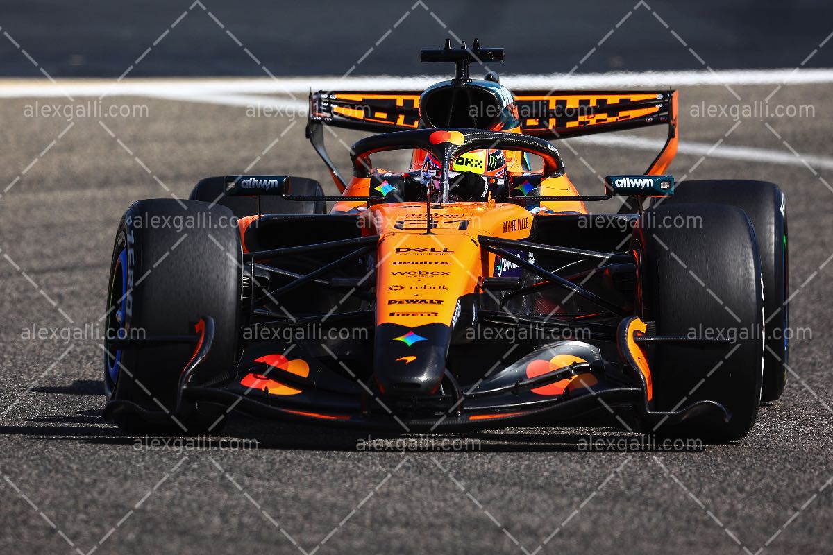 F1 2026 Oscar Piastri - McLaren - 202600064