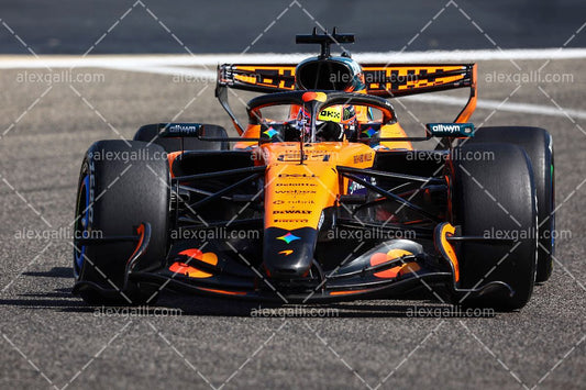 F1 2026 Oscar Piastri - McLaren - 202600064