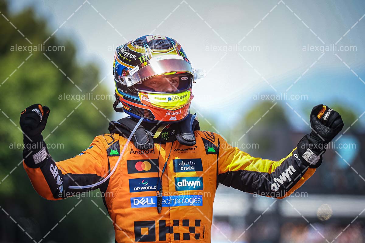 F1 2025 Oscar Piastri - McLaren - 202500908