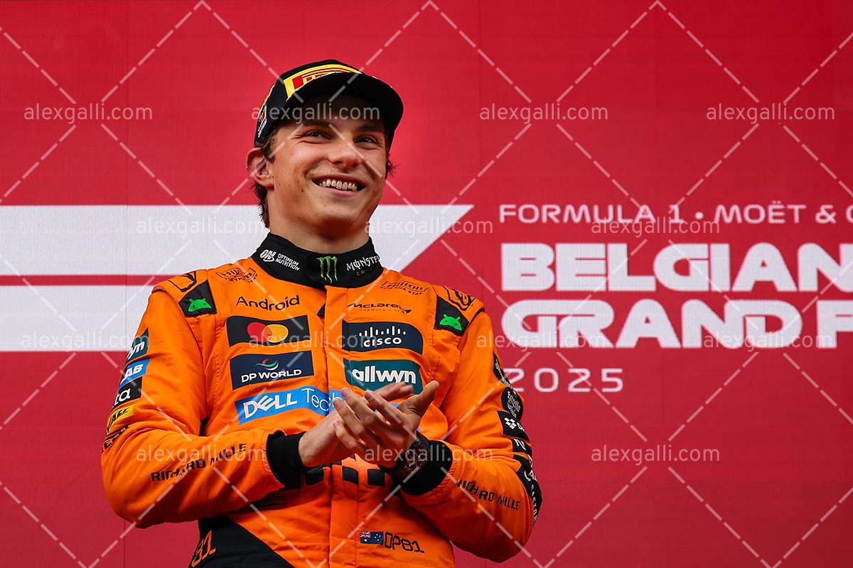 F1 2025 Oscar Piastri - McLaren - 202513019