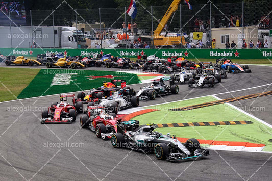 F1 2016 Nico Rosberg - Mercedes - 20160102