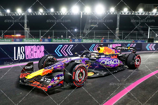 F1 2023 - 21 Las Vegas GP - Max Verstappen - Red Bull - 2321011