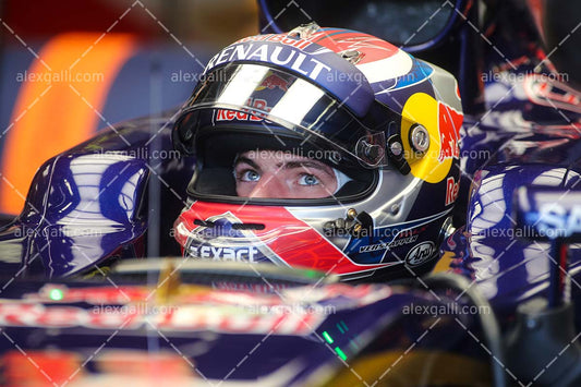 F1 2015 Max Verstappen - Toro Rosso - 20150175