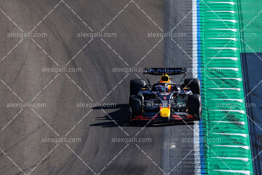 F1 2025 Max Verstappen - Red Bull - 202500747