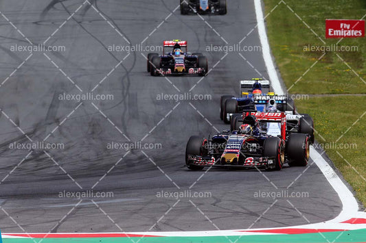 F1 2015 Max Verstappen - Toro Rosso - 20150165
