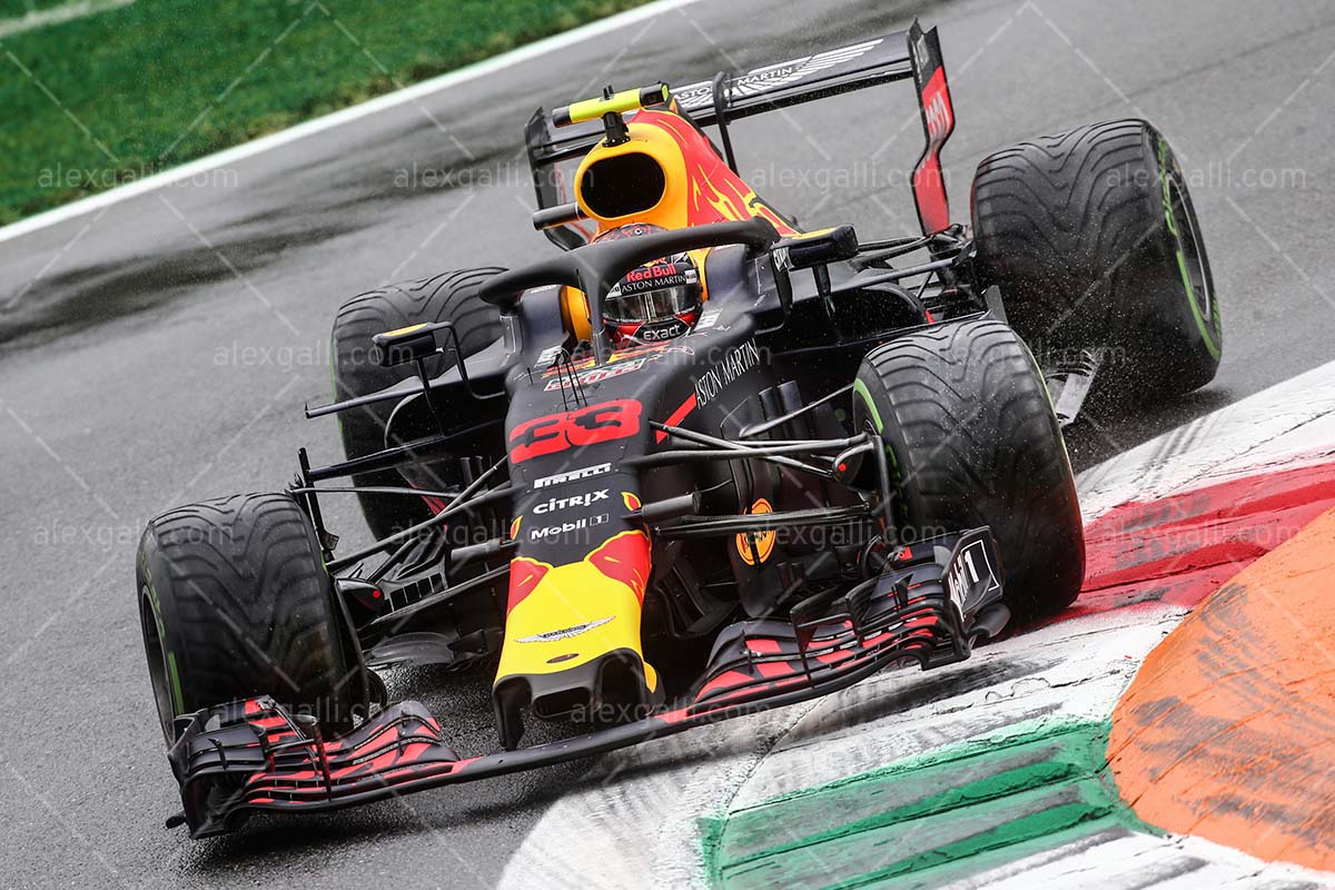 2018 Max Verstappen - Red Bull - 20180139