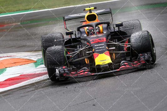 2018 Max Verstappen - Red Bull - 20180140