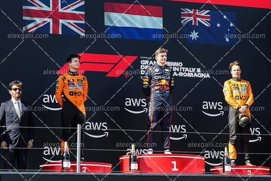 F1 2025 Max Verstappen - Red Bull - 202500752