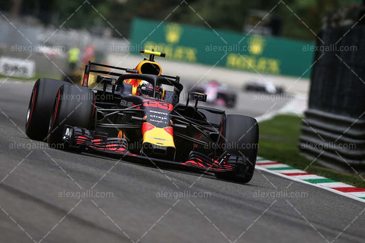 2018 Max Verstappen - Red Bull - 20180141