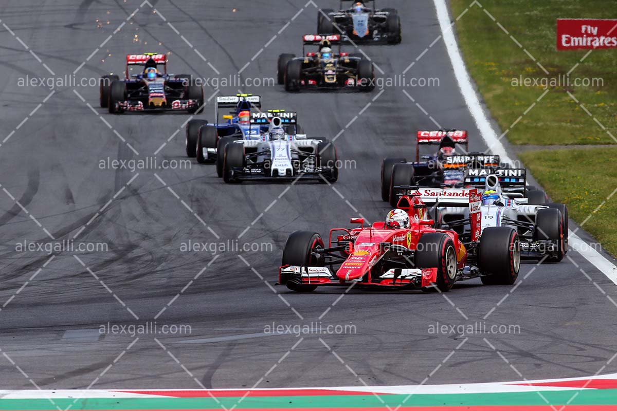 F1 2015 Sebastian Vettel - Ferrari - 20150189