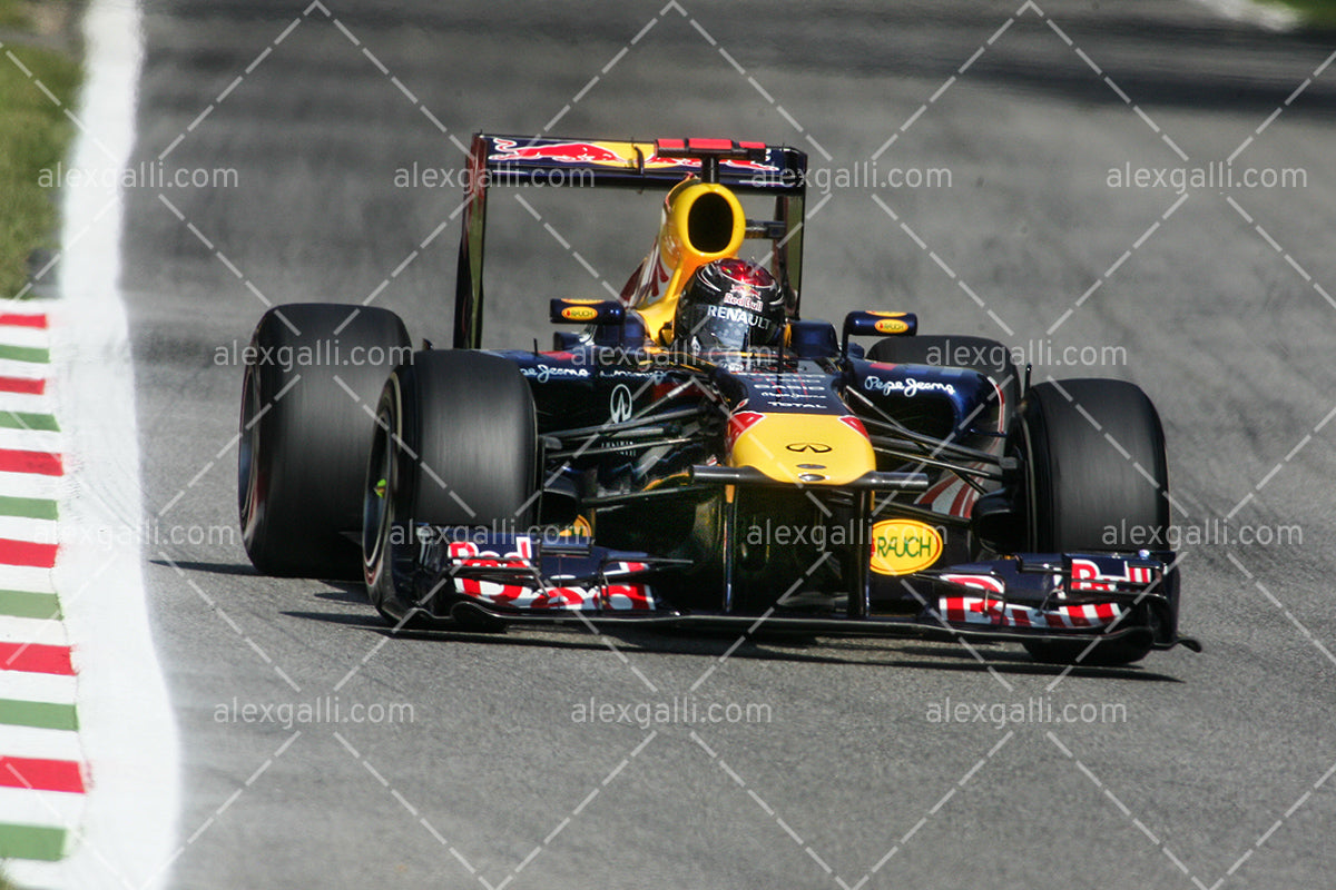 F1 2011 Sebastian Vettel - Red Bull - 20110066