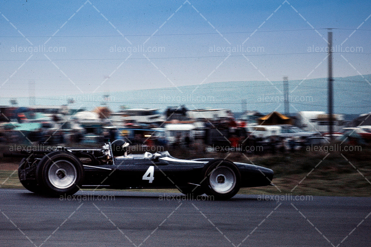 F1 1967 Jochen Rindt - Cooper T81 - 19670009