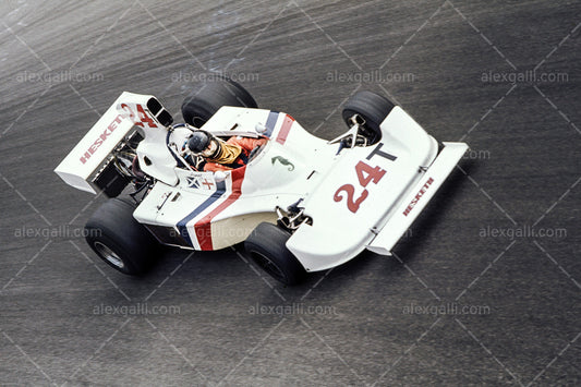 F1 1975 James Hunt - Hesketh P308 - 19750033