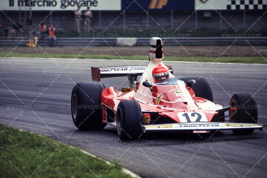 F1 1975 Niki Lauda - Ferrari 312T - 19750006
