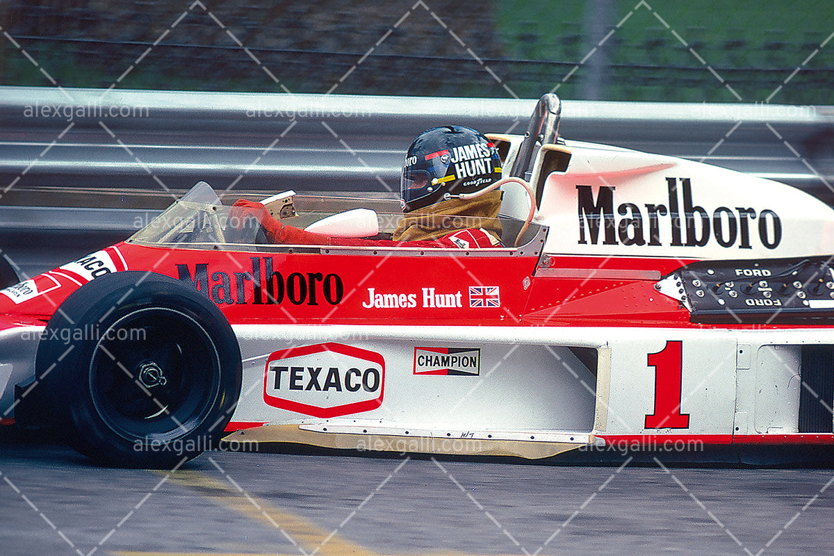 F1 1977 James Hunt - McLaren - 19770120