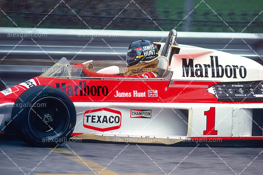 F1 1977 James Hunt - McLaren - 19770120
