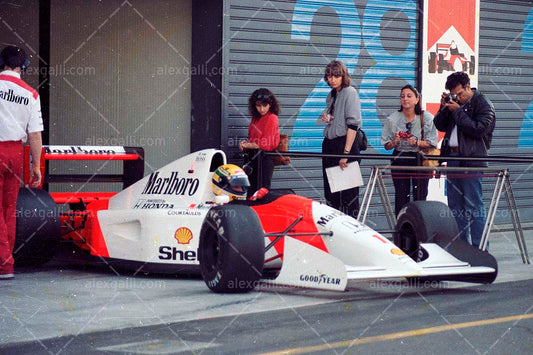 F1 1992 Ayrton Senna - McLaren MP4/7 - 19920044
